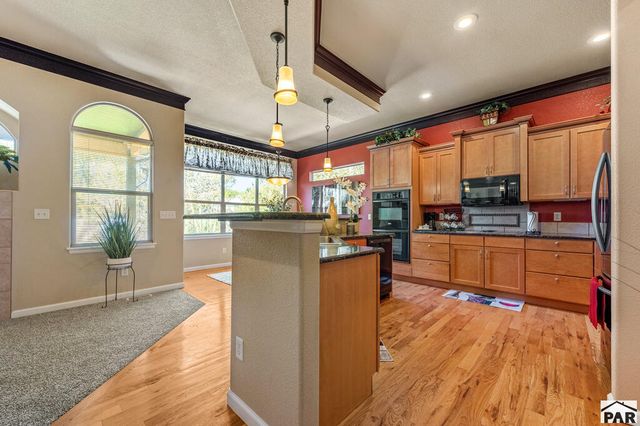 1812 Tierra Berienda, Pueblo, CO 81008