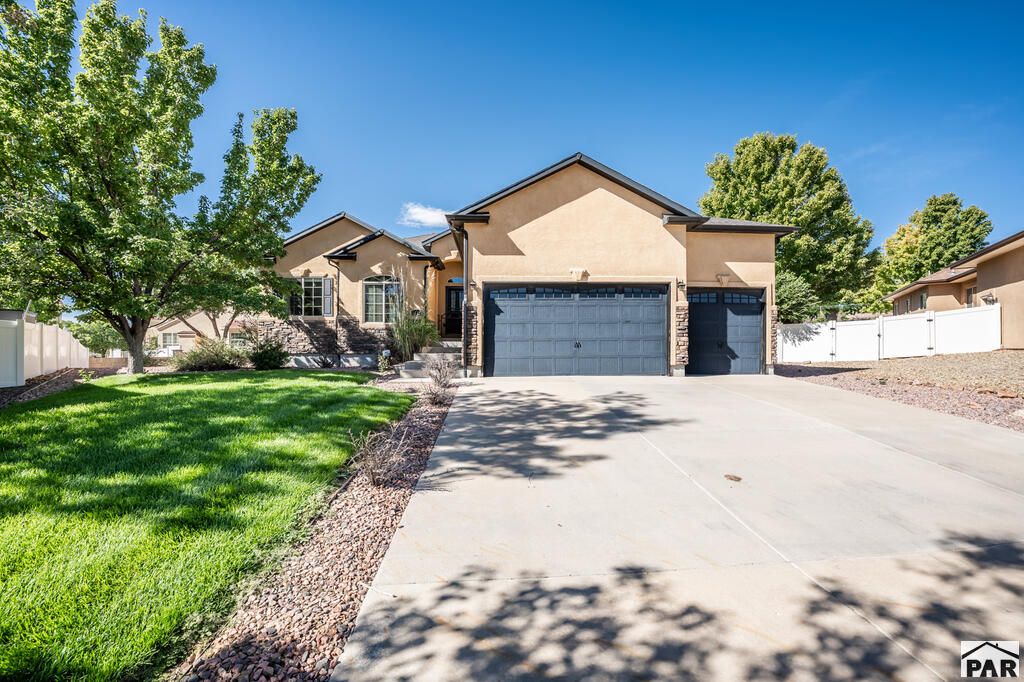 1812 Tierra Berienda, Pueblo, CO 81008