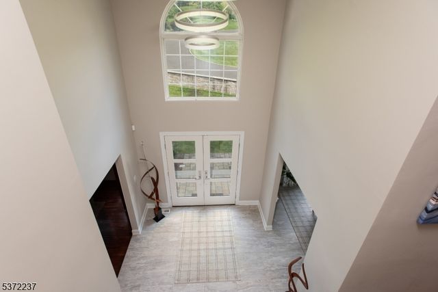 7 Beechwood Ter, Green Brook Twp., NJ 08812
