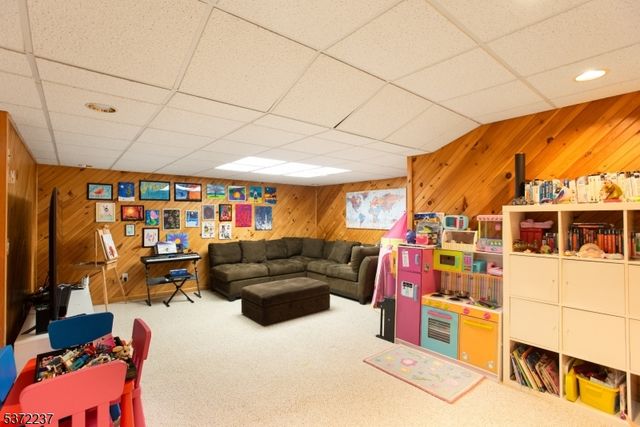 7 Beechwood Ter, Green Brook Twp., NJ 08812