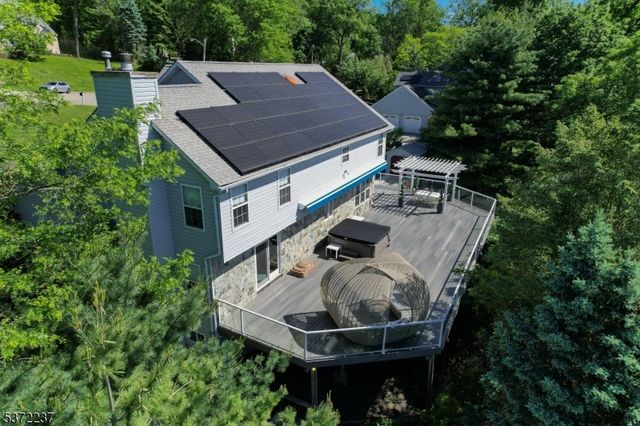 7 Beechwood Ter, Green Brook Twp., NJ 08812