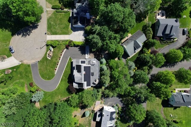7 Beechwood Ter, Green Brook Twp., NJ 08812