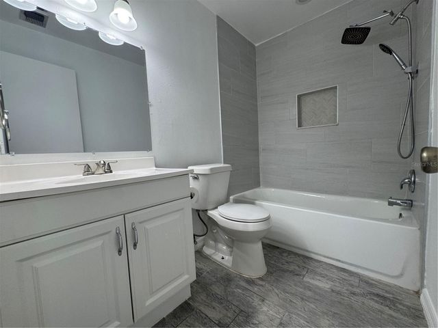 1809 TOWNHALL LANE 1809, Orlando, FL 32807