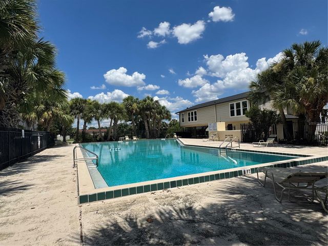 1809 TOWNHALL LANE 1809, Orlando, FL 32807