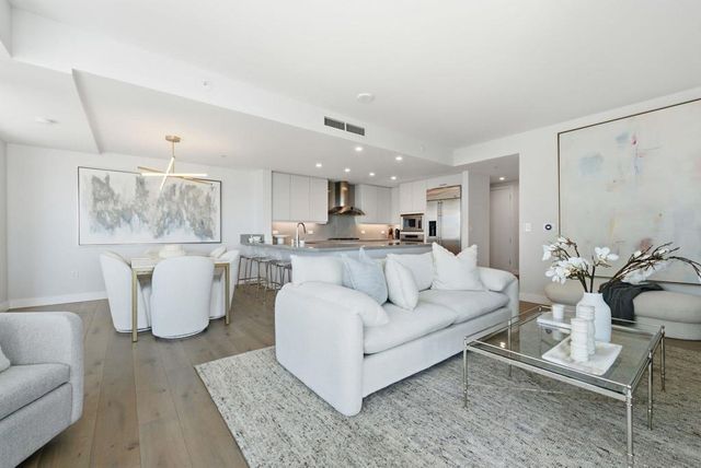 1199 Pacific Highway 3401, San Diego, CA 92101