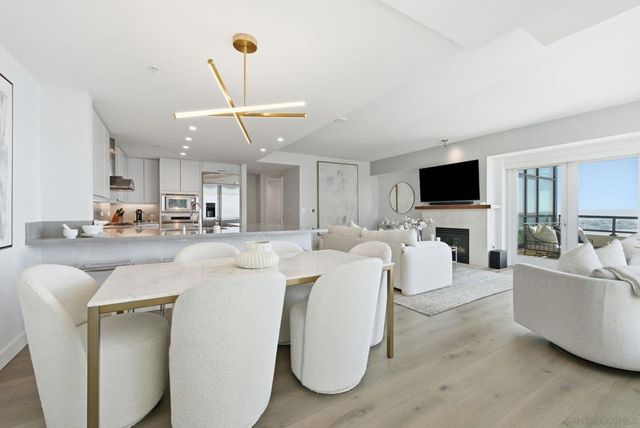 1199 Pacific Highway 3401, San Diego, CA 92101