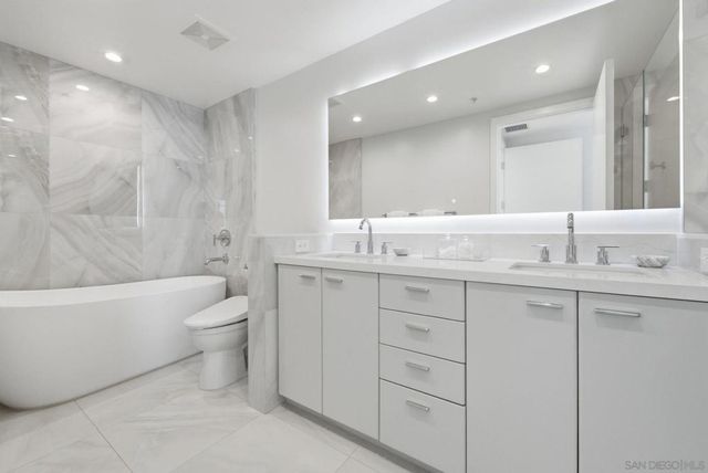 1199 Pacific Highway 3401, San Diego, CA 92101