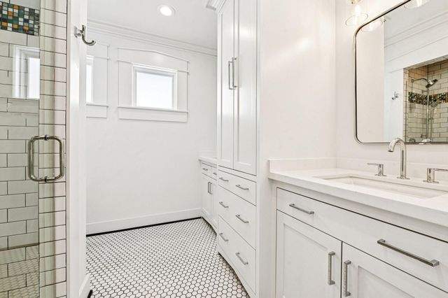 1224 Waverly Street, Houston, TX 77008