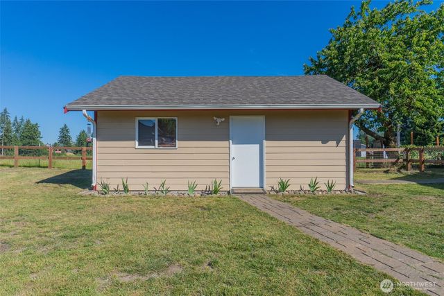 9505 Bridge Road SE, Yelm, WA 98597