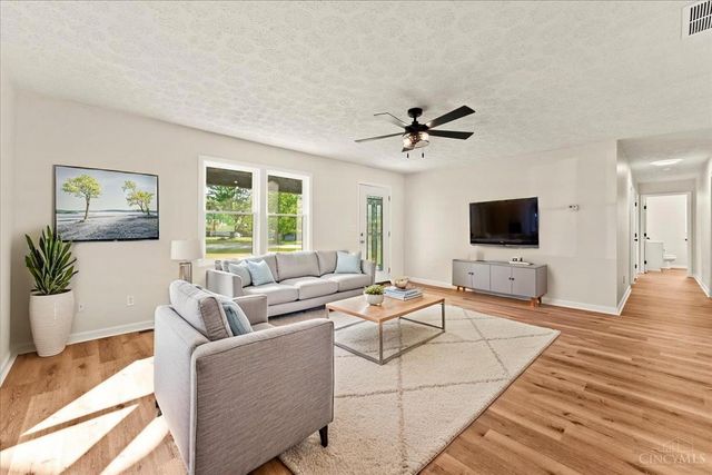 1003 Cross Road, Winchester, OH 45697