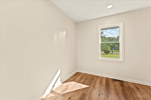 1003 Cross Road, Winchester, OH 45697