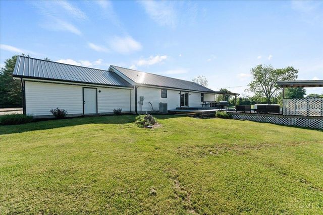 1003 Cross Road, Winchester, OH 45697