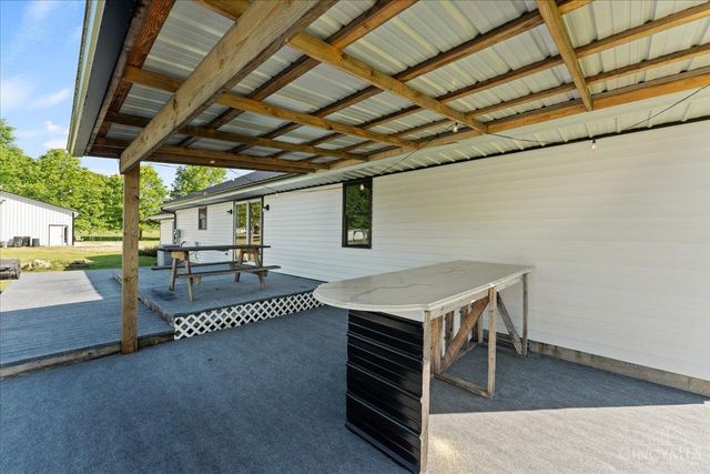 1003 Cross Road, Winchester, OH 45697