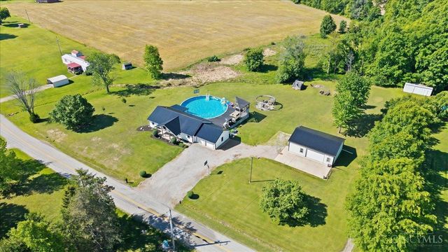 1003 Cross Road, Winchester, OH 45697