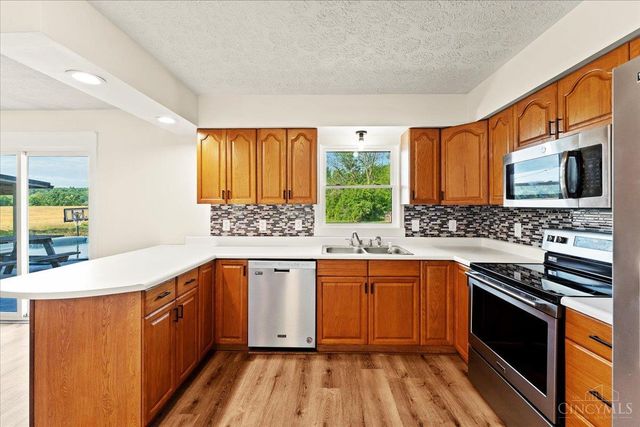 1003 Cross Road, Winchester, OH 45697