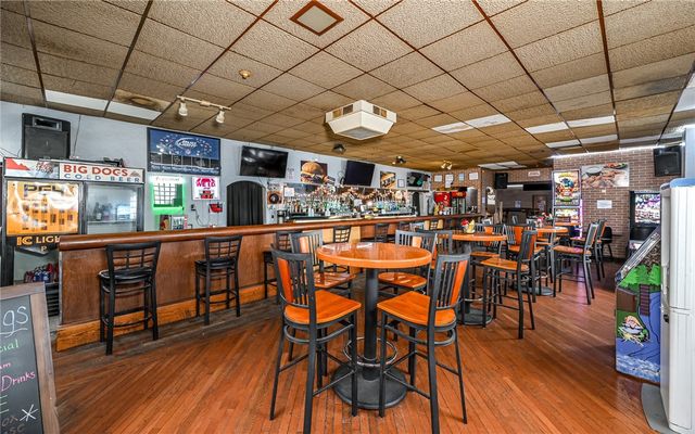 1435 Freeport Rd, Cheswick, PA 15024