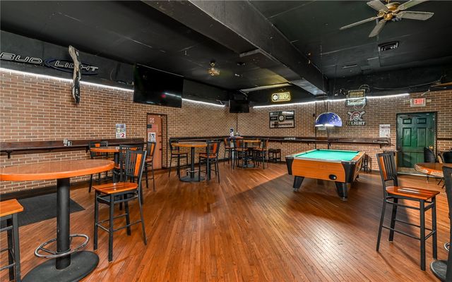 1435 Freeport Rd, Cheswick, PA 15024