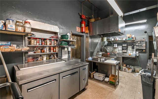 1435 Freeport Rd, Cheswick, PA 15024
