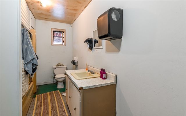1435 Freeport Rd, Cheswick, PA 15024