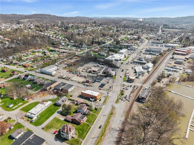 1435 Freeport Rd, Cheswick, PA 15024