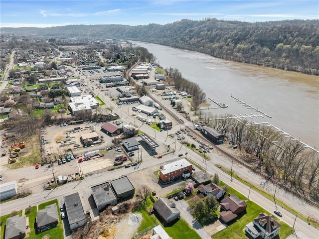 1435 Freeport Rd, Cheswick, PA 15024