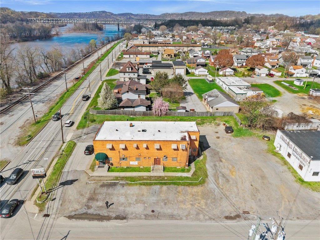 1435 Freeport Rd, Cheswick, PA 15024