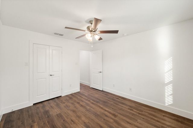 401 N Goodman Avenue, Kerens, TX 75144