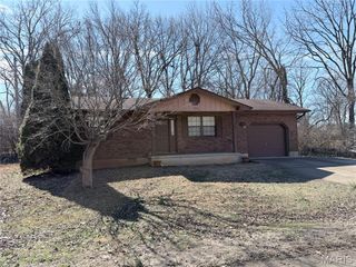 708 Yale Street, Farmington, MO 63640