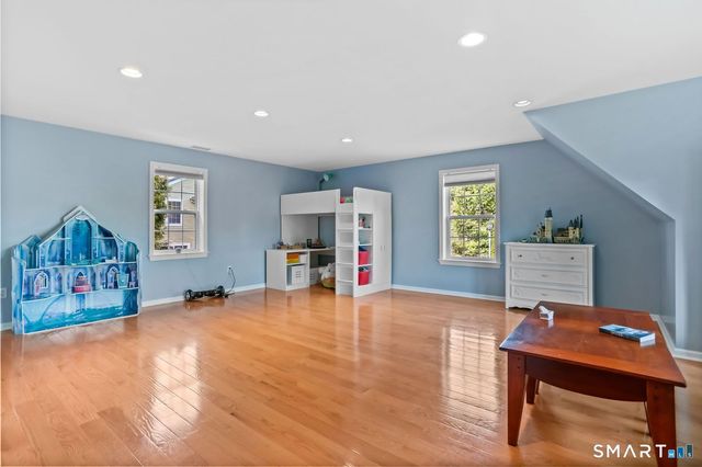 155 North Taylor Avenue, Norwalk, CT 06854