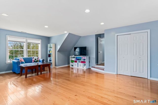 155 North Taylor Avenue, Norwalk, CT 06854