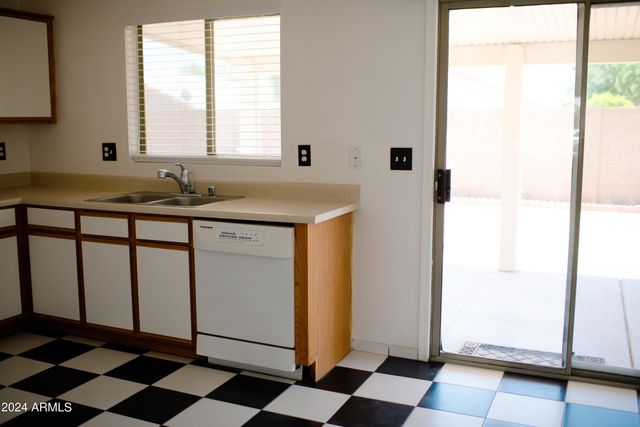 14911 W ACAPULCO Lane, Surprise, AZ 85379