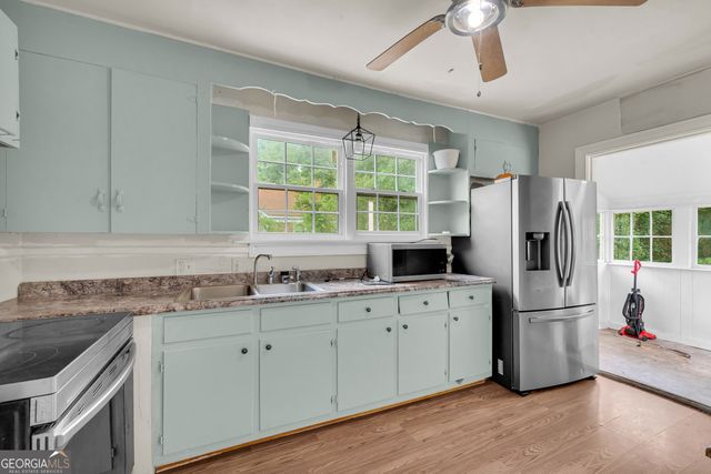 221 Edwards Street, Elberton, GA 30635