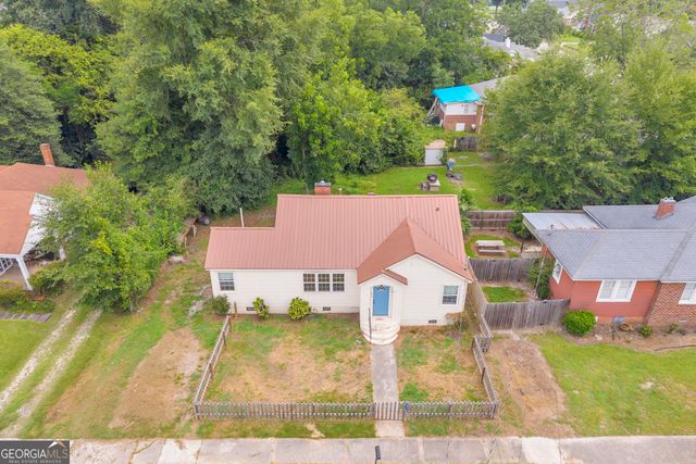 221 Edwards Street, Elberton, GA 30635