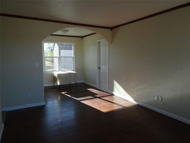 2209 Flannery Drive, Midwest City, OK 73110