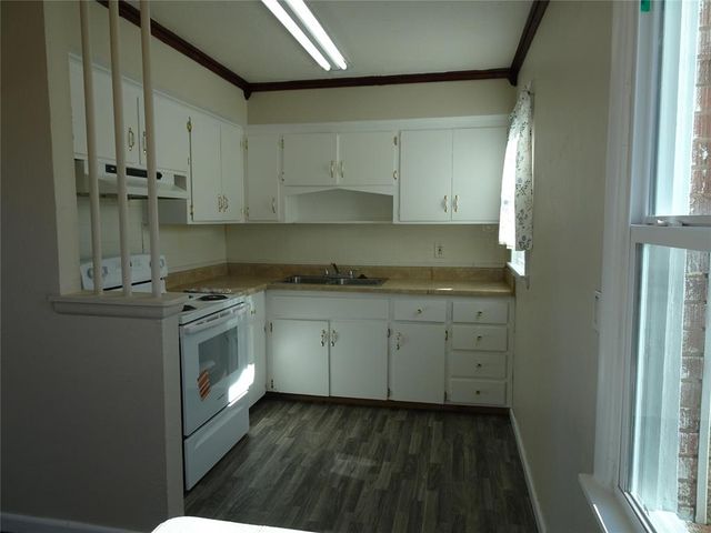 2209 Flannery Drive, Midwest City, OK 73110