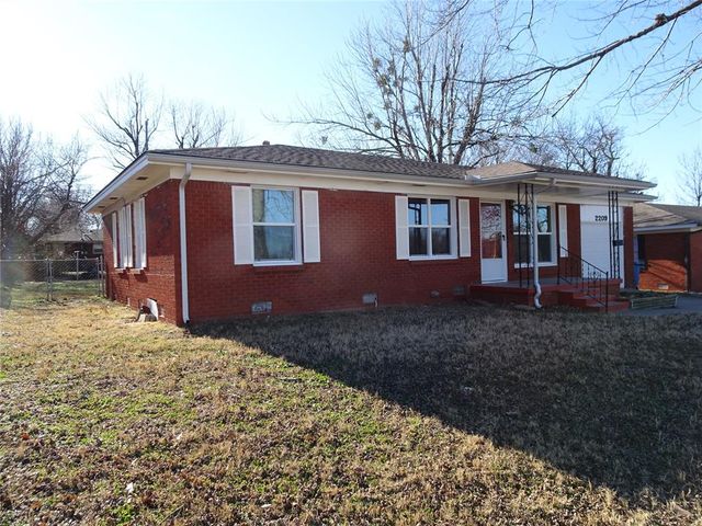 2209 Flannery Drive, Midwest City, OK 73110