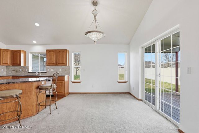 974 E Warm Springs Ave, Post Falls, ID 83854