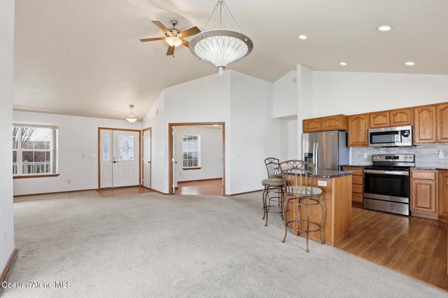 974 E Warm Springs Ave, Post Falls, ID 83854