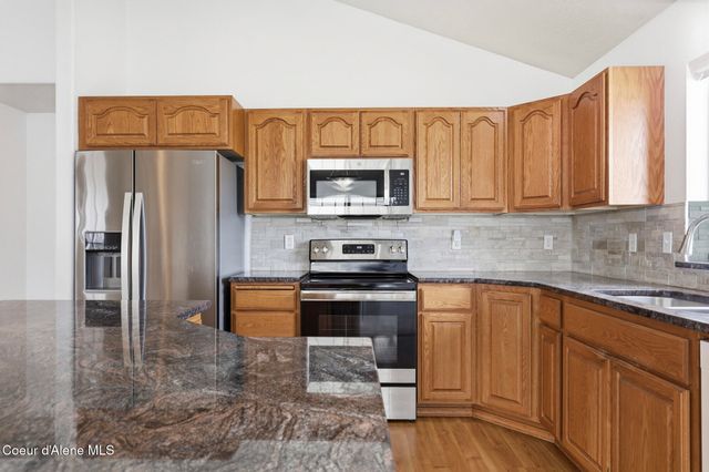 974 E Warm Springs Ave, Post Falls, ID 83854