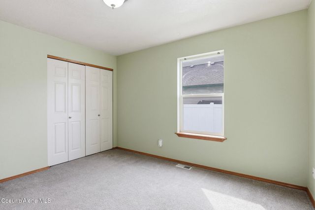 974 E Warm Springs Ave, Post Falls, ID 83854