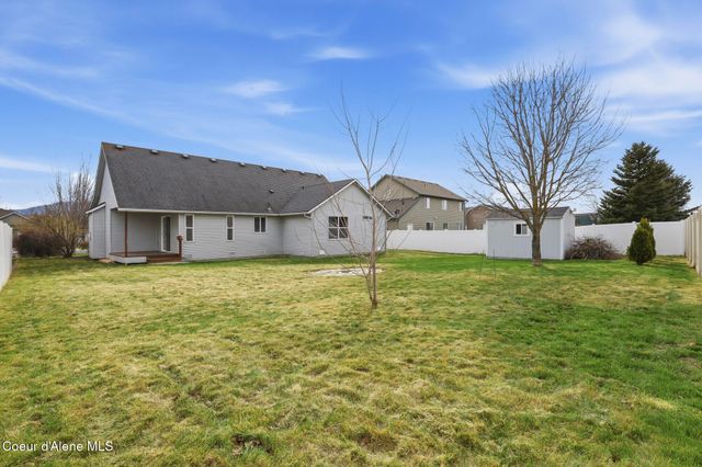 974 E Warm Springs Ave, Post Falls, ID 83854