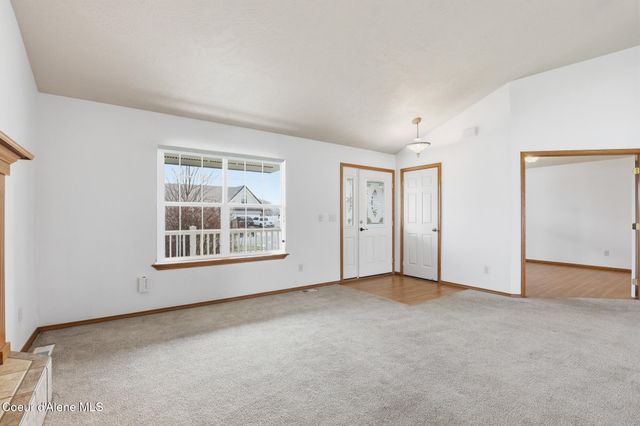 974 E Warm Springs Ave, Post Falls, ID 83854