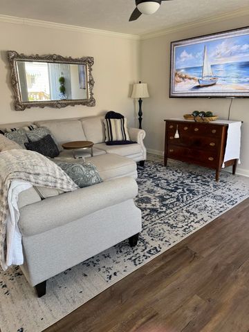 315 Murrells Inlet, Murrells Inlet, SC 29576