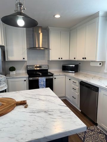 315 Murrells Inlet, Murrells Inlet, SC 29576