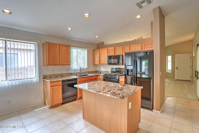 11336 N Flat Granite Drive, Oro Valley, AZ 85737