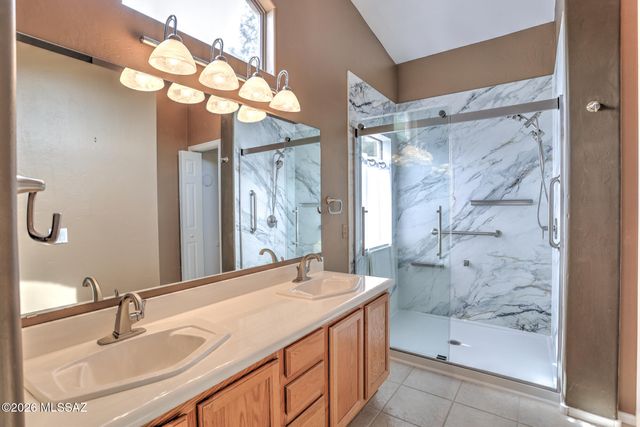 11336 N Flat Granite Drive, Oro Valley, AZ 85737