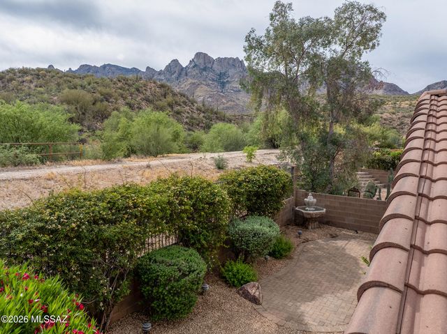 11336 N Flat Granite Drive, Oro Valley, AZ 85737