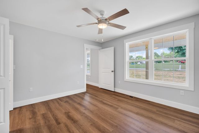 121 Oakley Estates Road, Allons, TN 38541