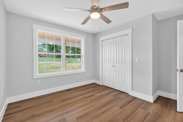 121 Oakley Estates Road, Allons, TN 38541