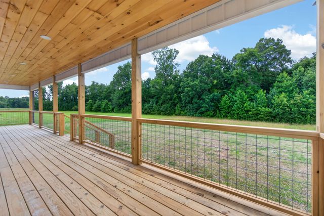 121 Oakley Estates Road, Allons, TN 38541